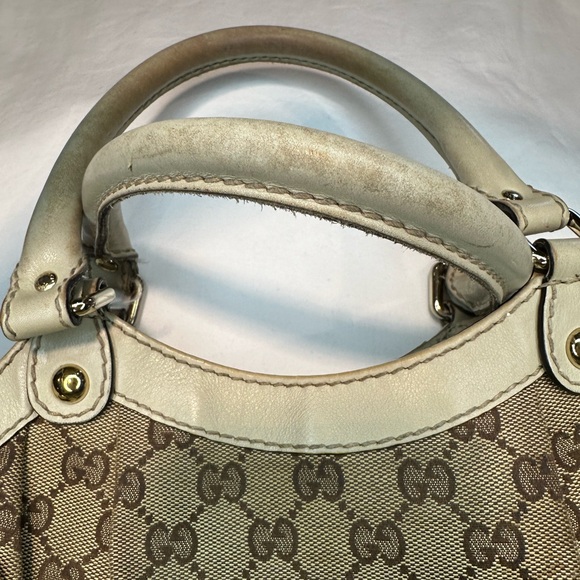 Authentic Gucci Monogram Medium Sukey Tote bag in cream - Picture 10 of 15